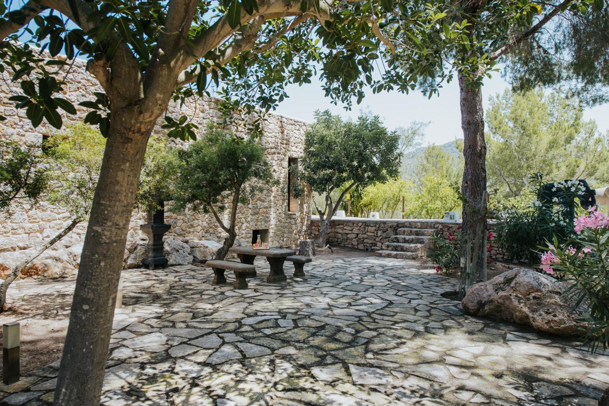 Villa & Guesthouse Paissa D'En Bernat Cala Tarida  Esterno foto