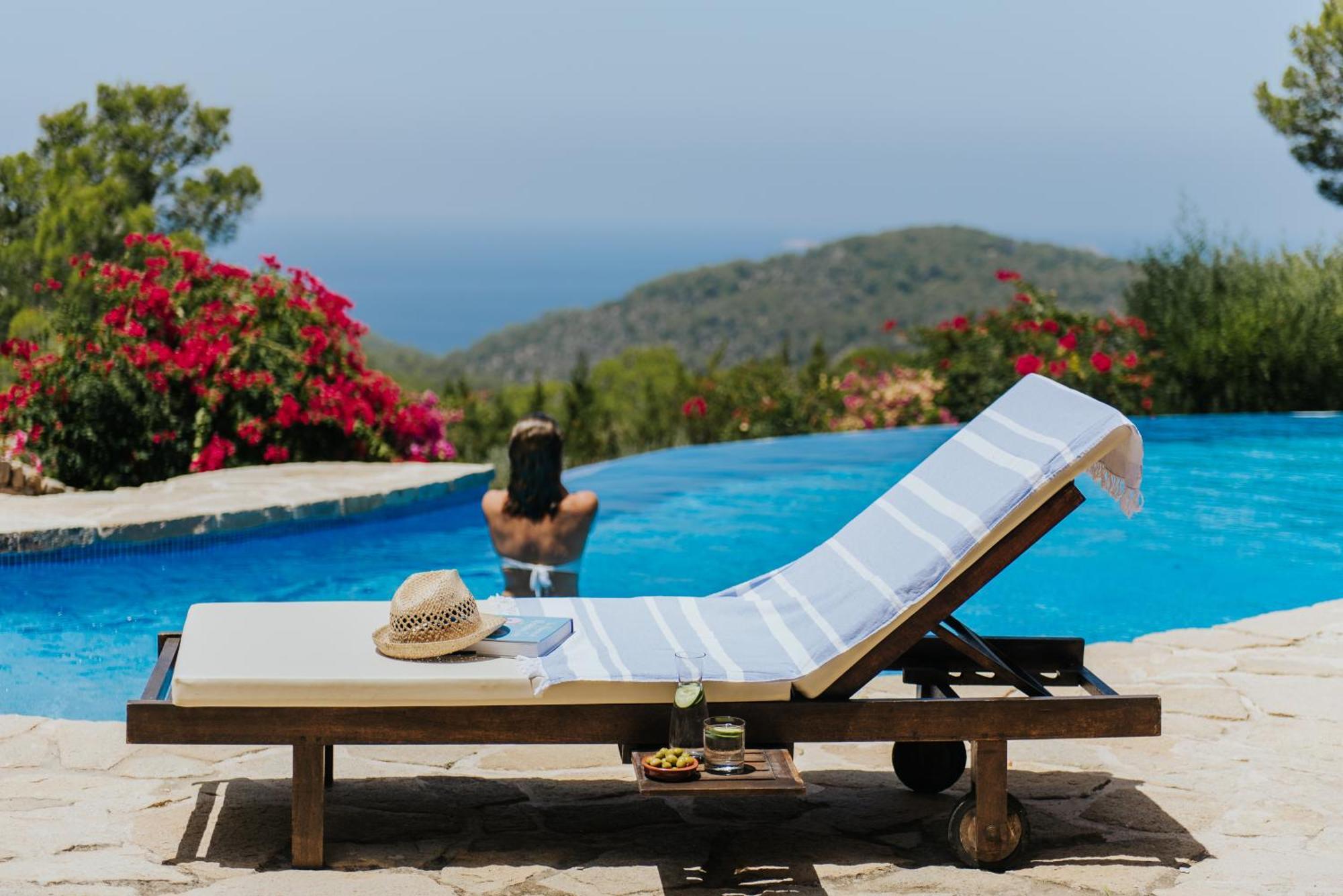 Villa & Guesthouse Paissa D'En Bernat Cala Tarida  Esterno foto