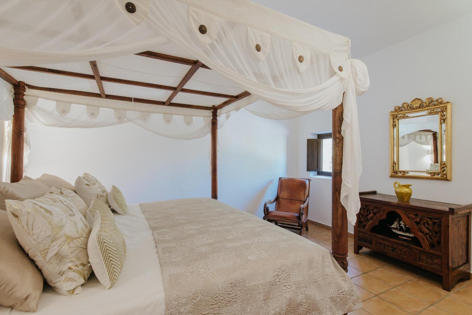 Villa & Guesthouse Paissa D'En Bernat Cala Tarida  Esterno foto