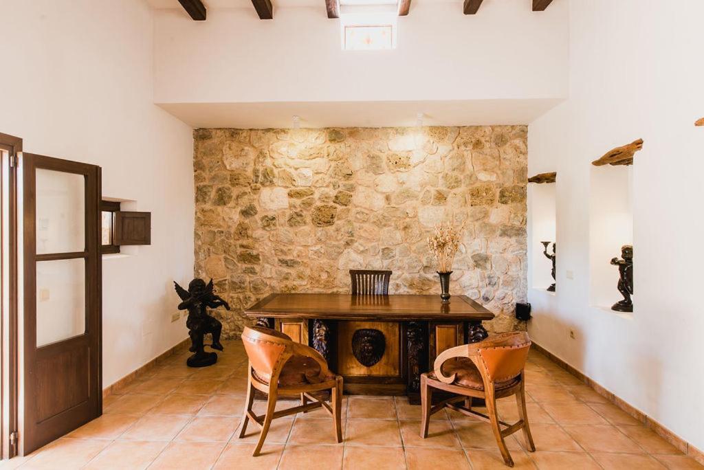 Villa & Guesthouse Paissa D'En Bernat Cala Tarida  Esterno foto